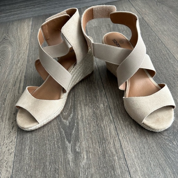 Susina wedge platform espadrilles sandals with velcro closure in beige- size 8 - Picture 6 of 8